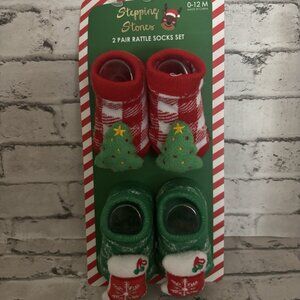 Stepping Stones 2 Pair Rattle Christmas Socks Set Holiday 0-12mo NWT